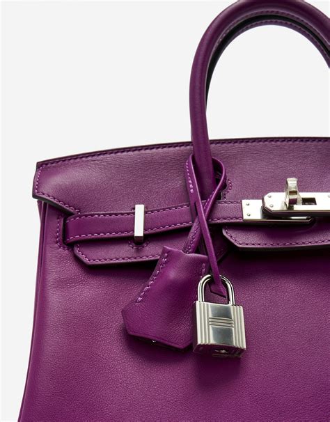 how to put the lock on hermes bag|Hermes birkin clochette.